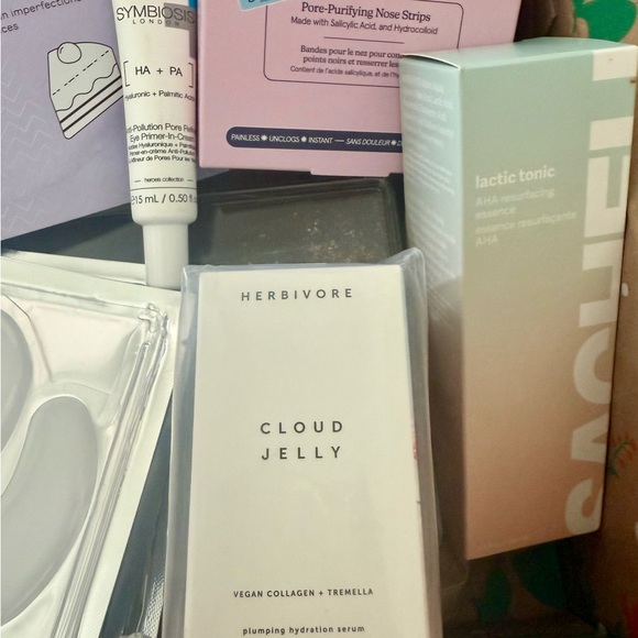 New Skin and Body Beauty Set Herbivore Blume Bundle $300+ - Picture 5 of 5
